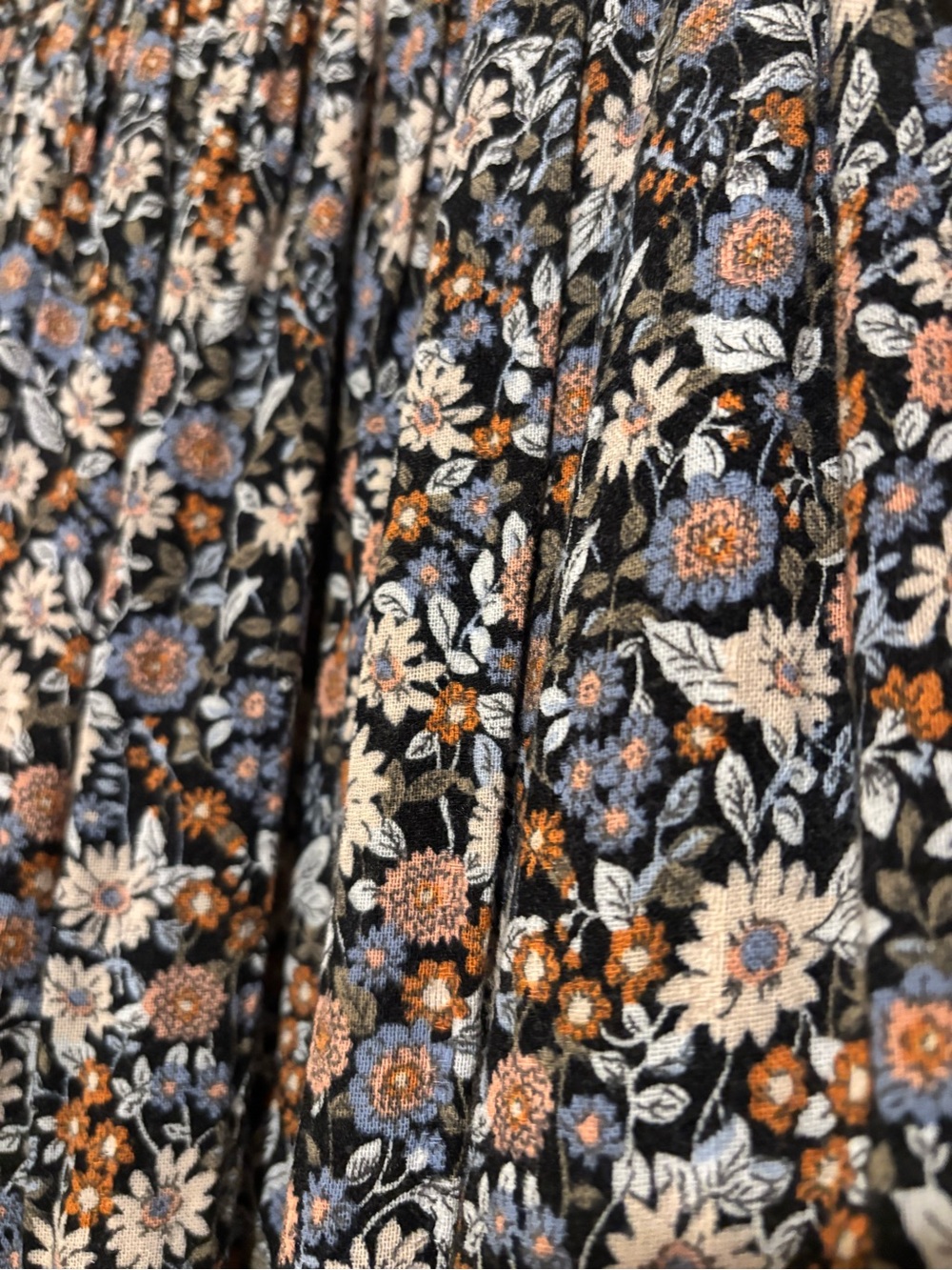 Floral Puff-Sleeve Maxi Dress - Picture 8 of 8